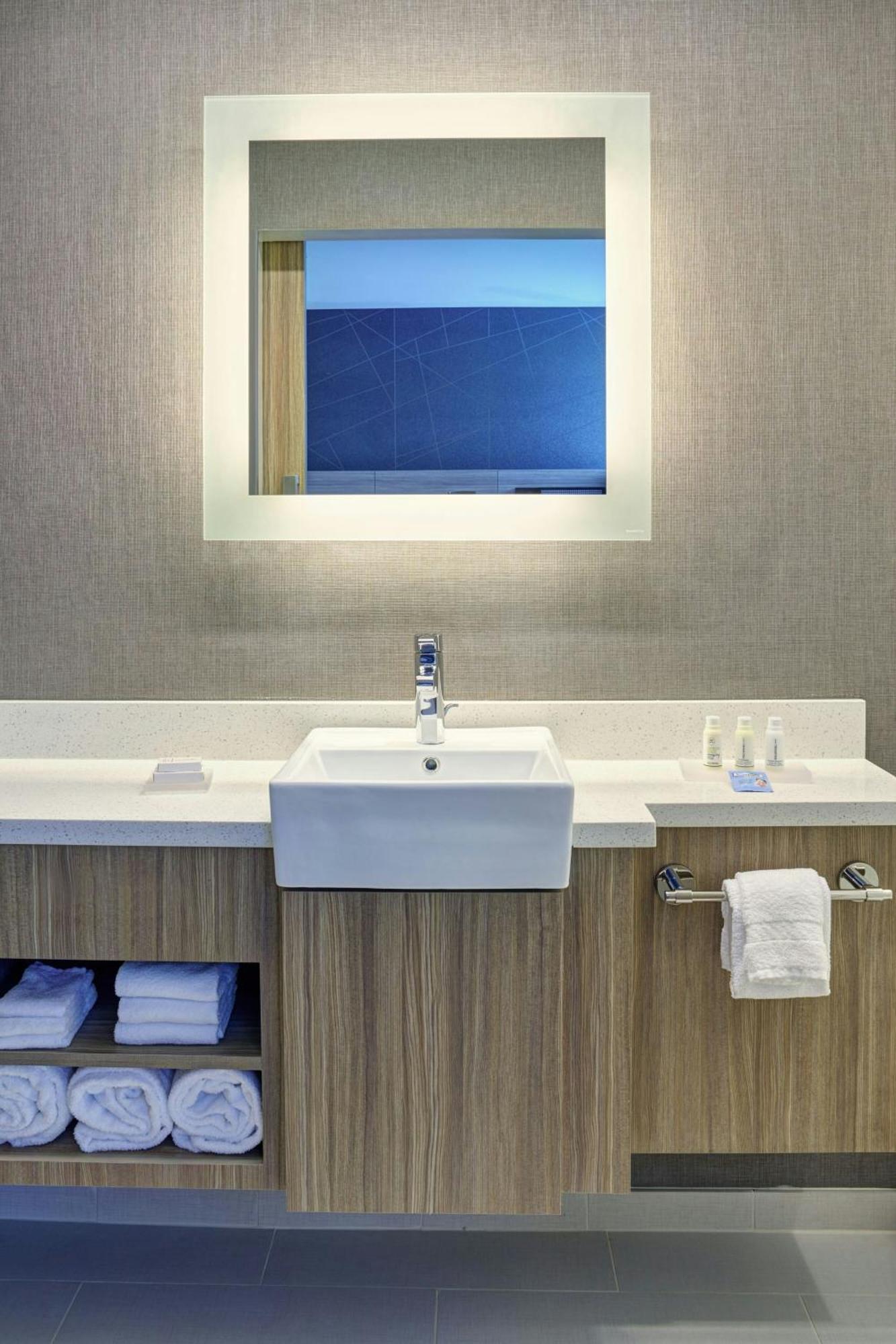 Springhill Suites By Marriott Grand Rapids West Grandville Exteriör bild